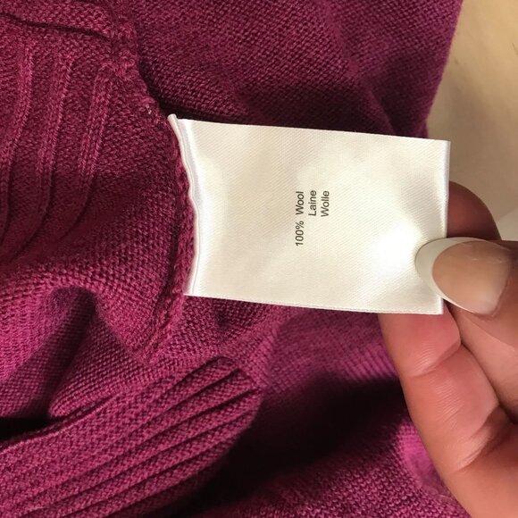 KRIMSON & KLOVER - WOMEN'S LARGE - WINE V NECK LONG SLEEVE WOOL SWEATER - Picture 8 of 8